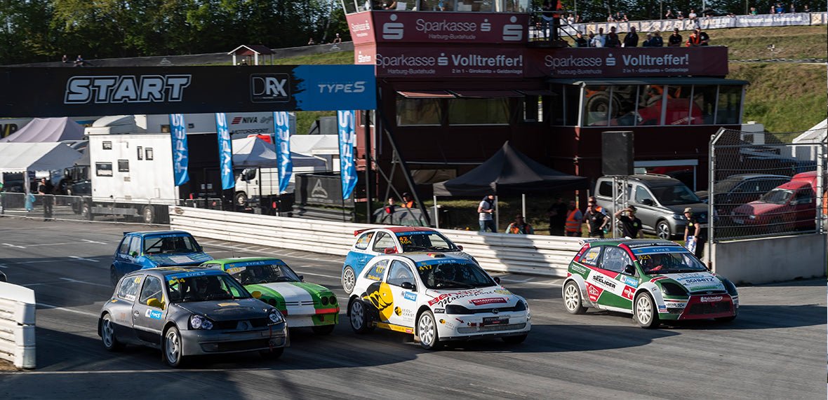Atemberaubende Action beim DRX Rallycross Saisonauftakt 2022 - TYPE S® | Teil der Horizon Brands Group