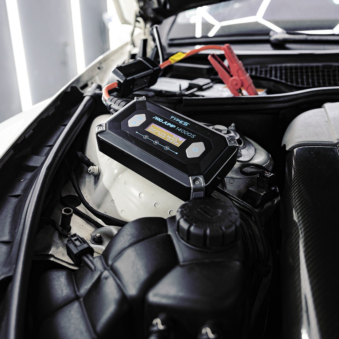 ProJump 14000S | Sichere Profi Starthilfe für Benziner und Diesel | Powerbank mit Arbeitsleuchte - TYPE S® | Teil der Horizon Brands Group