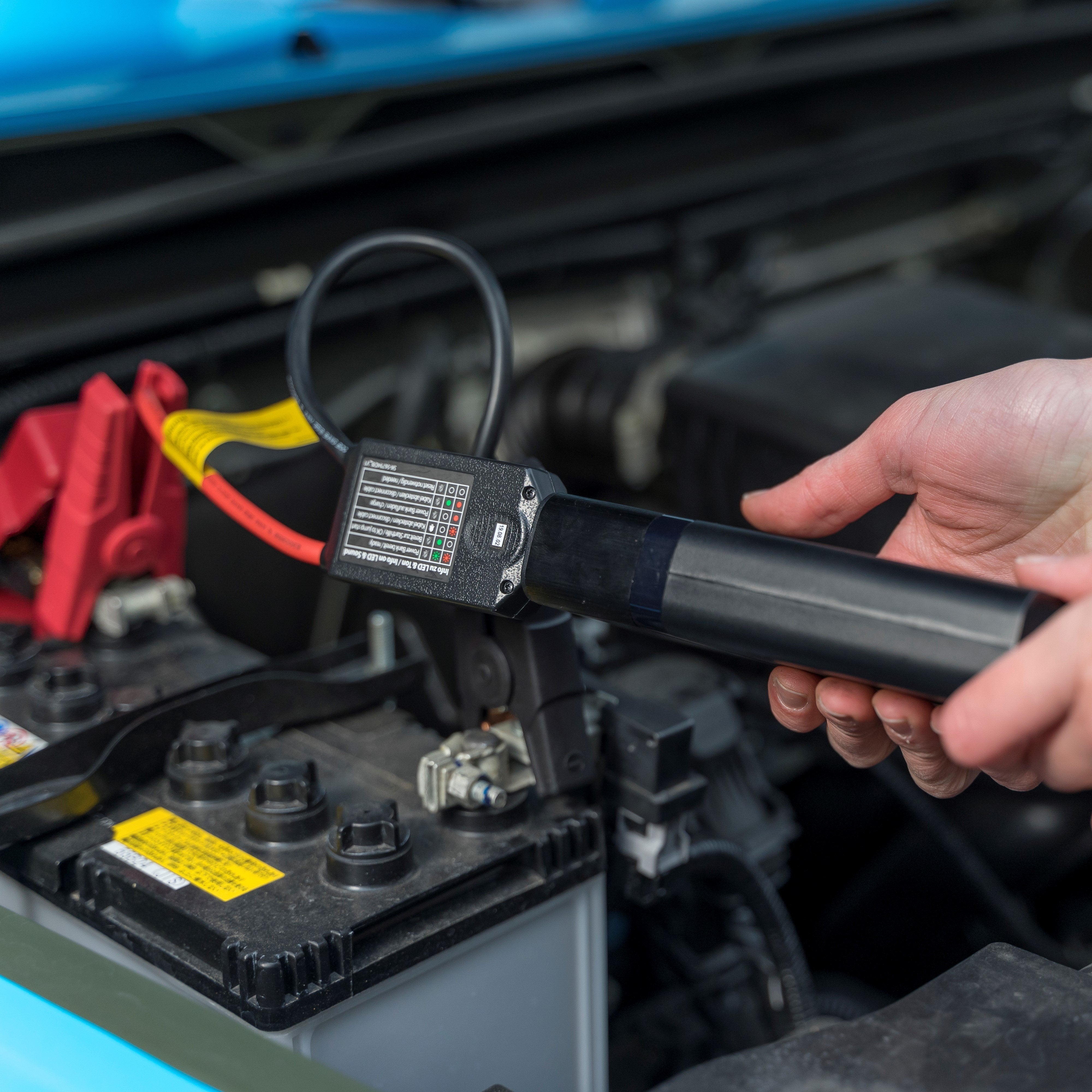 Starke Starthilfe für Dein Auto & handliche Powerbank fürs Handy - TypeS presented by Horizon Brands Europe